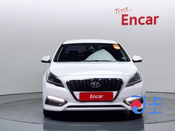 Hyundai Sonata white - KMHE5411BGA019531 - Image 3