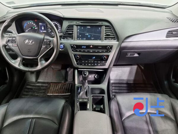 Hyundai Sonata white - KMHE5411BGA019531 - Image 7