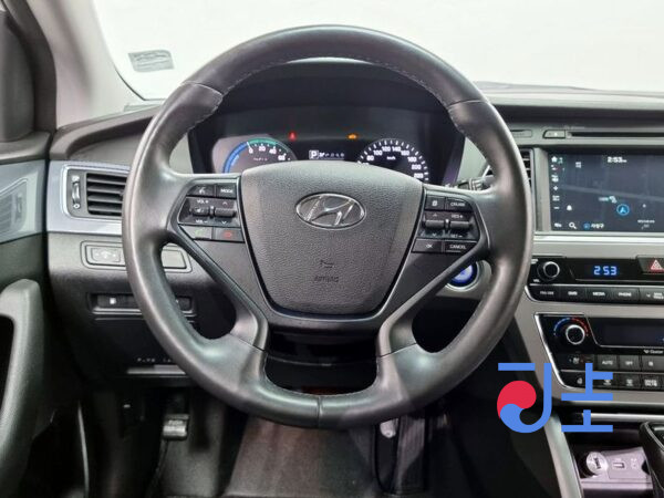 Hyundai Sonata white - KMHE5411BGA019531 - Image 14