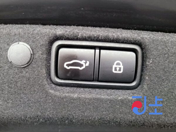 Kia K7 black - KNALC41BBLA203156 - Image 19