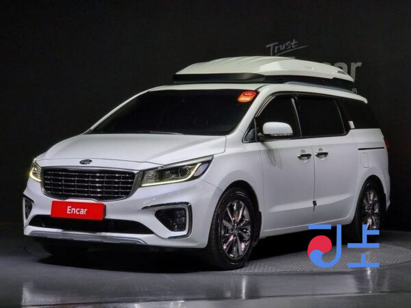 Kia Carnival white - KNAMC81ABKS484862