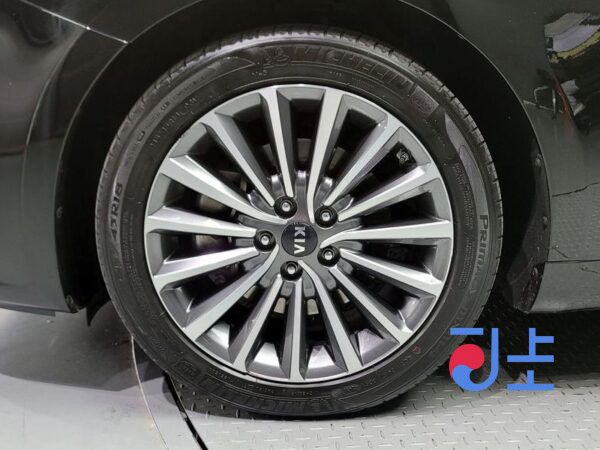 Kia K7 black - KNALC411BJA153408 - Image 5