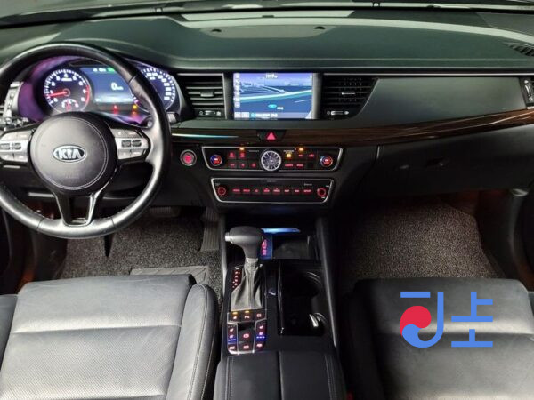 Kia K7 black - KNALC411BJA153408 - Image 7
