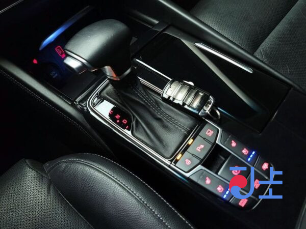 Kia K7 black - KNALC411BJA153408 - Image 9