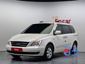 Kia Carnival white - KNAMC75538S247539