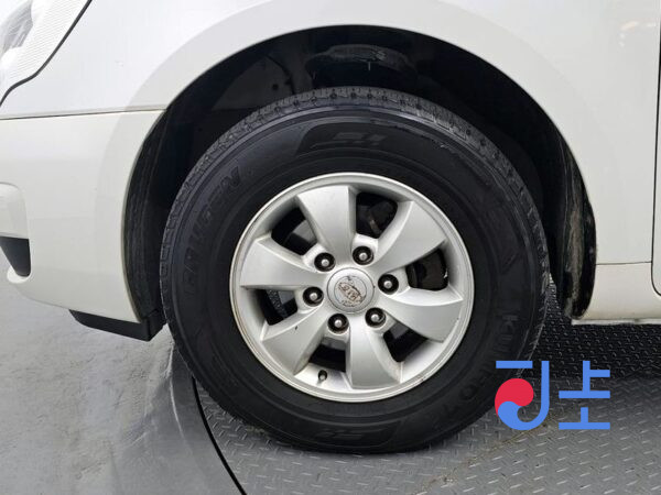 Kia Carnival white - KNAMC75538S247539 - Image 5
