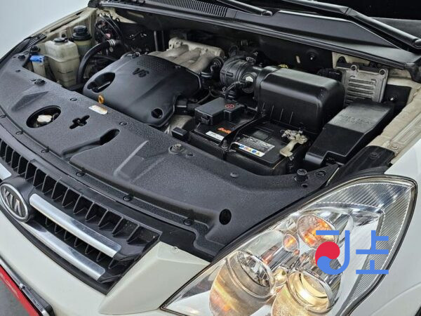Kia Carnival white - KNAMC75538S247539 - Image 6