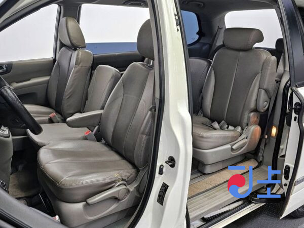 Kia Carnival white - KNAMC75538S247539 - Image 10