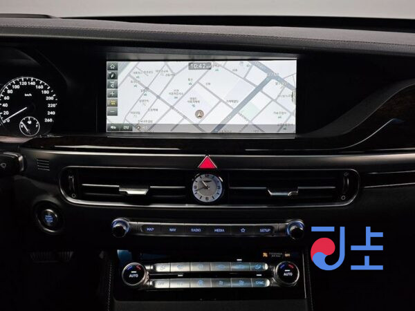 Genesis G90 black - KMHG141DBKU067098 - Image 19