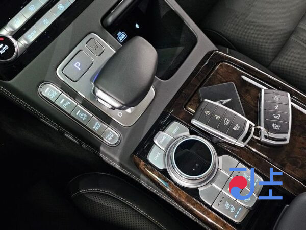 Genesis G90 blue - KMHG241DDLU082426 - Image 9