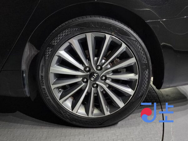 Kia K7 black - KNALB41ABGA047581 - Image 5