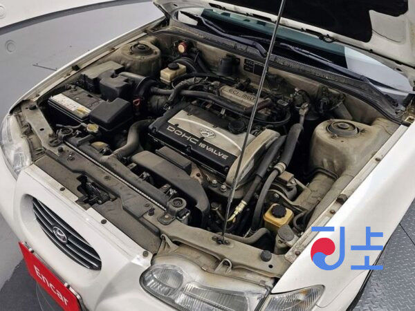 Hyundai Sonata white - KMHCF31FPVA078588 - Image 6