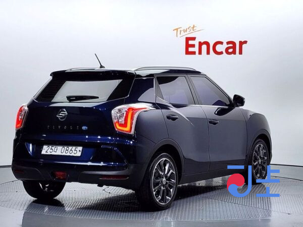 SsangYong Tivoli blue - KPBXH3AP1GP040532 - Image 2