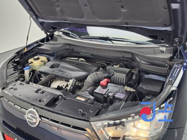 SsangYong Tivoli blue - KPBXH3AP1GP040532 - Image 6