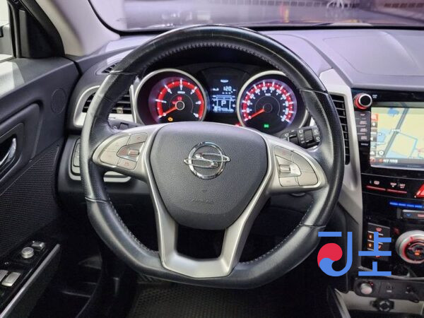 SsangYong Tivoli blue - KPBXH3AP1GP040532 - Image 13