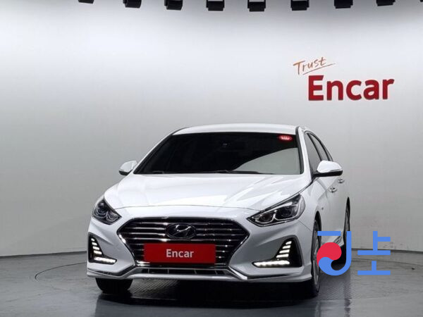 Hyundai Sonata white - KMHE3413BJA069615 - Image 3