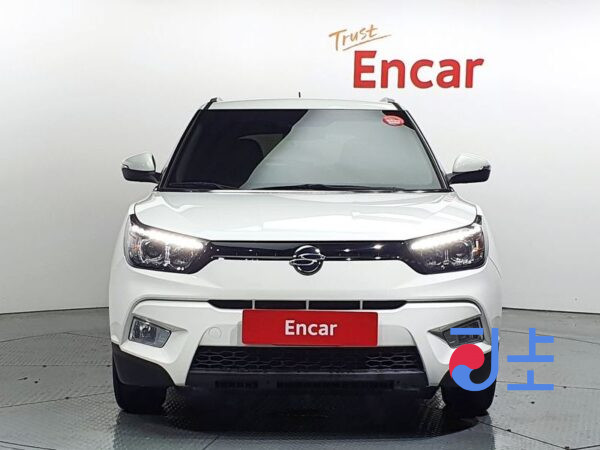 SsangYong Tivoli white - KPBXH3AR1GP086978 - Image 3