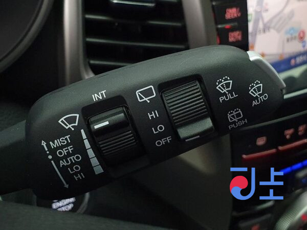 SsangYong Tivoli white - KPBXH3AR1GP086978 - Image 14