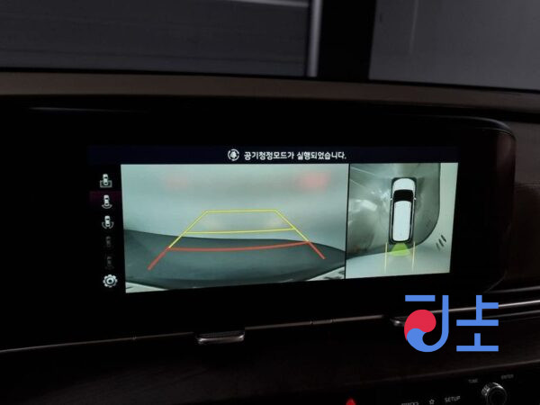 Kia Carnival black - KNANE813BMS106221 - Image 15