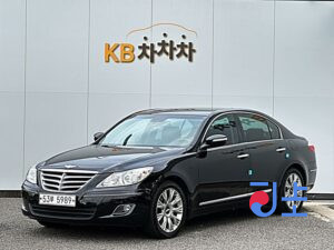 Hyundai Genesis black - KMHGB41EBBU129991