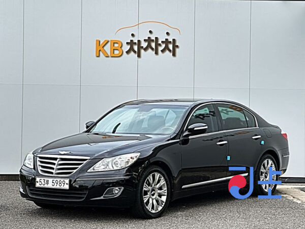 Hyundai Genesis black - KMHGB41EBBU129991
