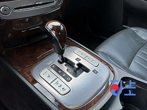 Hyundai Genesis black - KMHGB41EBBU129991 - Image 9