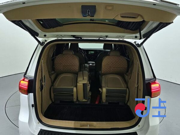 Kia Carnival white - KNHMF37ABGS091224 - Image 20