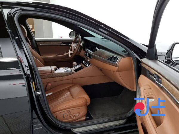 Genesis G90 black - KMHG341DDKU059700 - Image 11