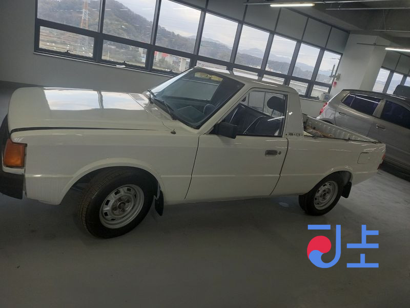 Hyundai Pony white - KMHPB21EPHU034167 - Image 13