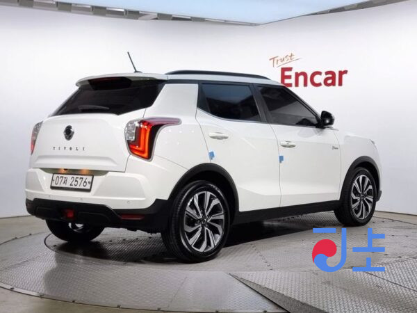 SsangYong Tivoli white - KPBXH3AT1LP313122 - Image 2