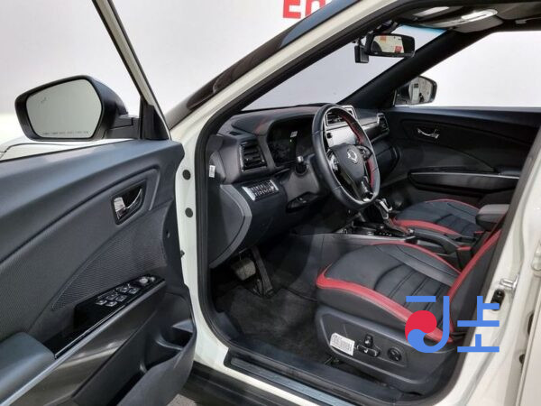SsangYong Tivoli white - KPBXH3AT1LP313122 - Image 12