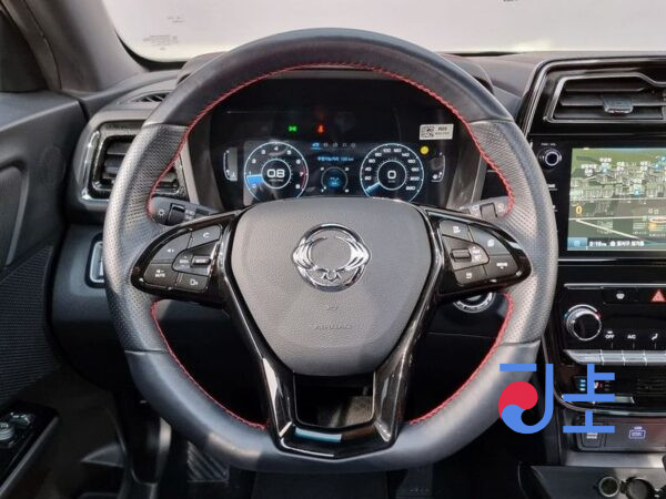 SsangYong Tivoli white - KPBXH3AT1LP313122 - Image 14