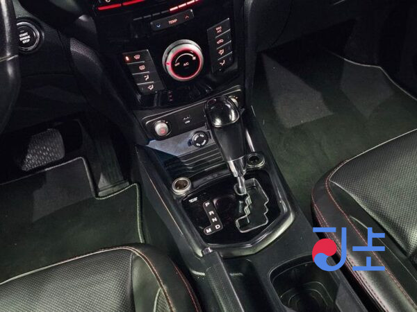 SsangYong Tivoli grey - KPBXL3AP1JP213598 - Image 9