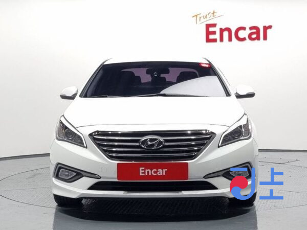 Hyundai Sonata white - KMHE341CBFA097967 - Image 3