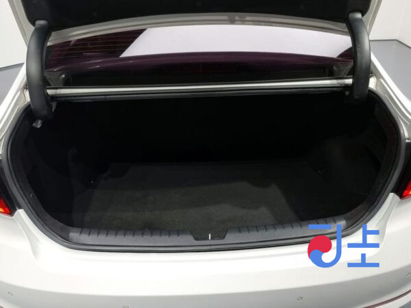 Hyundai Sonata white - KMHE341CBFA097967 - Image 20