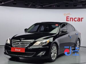 Hyundai Genesis black - KMHGC4DD2DU249176
