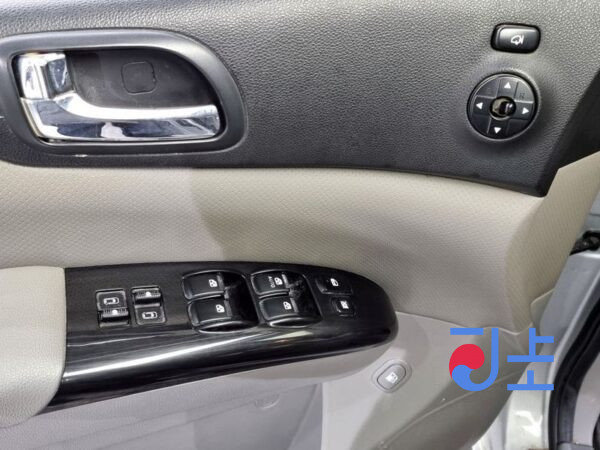 Kia Carnival silver - KNAMN816BES565186 - Image 13