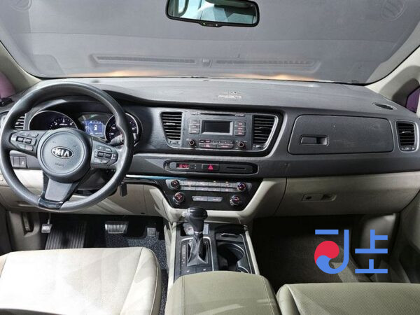 Kia Carnival white - KNHMF37A-36486732 - Image 7