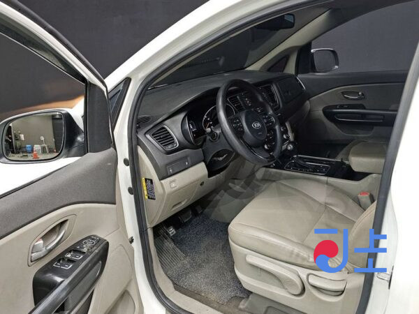 Kia Carnival white - KNHMF37A-36486732 - Image 10