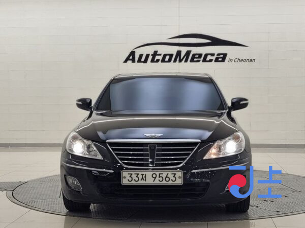 Hyundai Genesis black - KMHGB41ABBU138035 - Image 2
