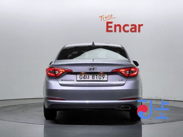 Hyundai Sonata silver - KMHE341DBFA013016 - Image 4