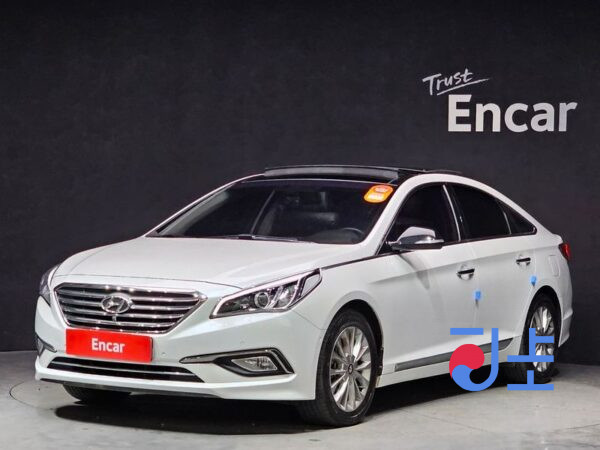 Hyundai Sonata white - KMHE341DBFA037364