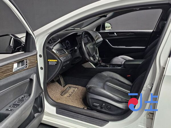 Hyundai Sonata white - KMHE341DBFA037364 - Image 10