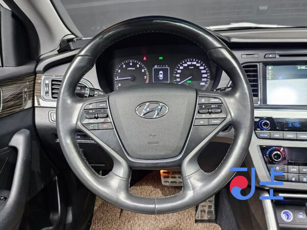 Hyundai Sonata white - KMHE341DBFA037364 - Image 11