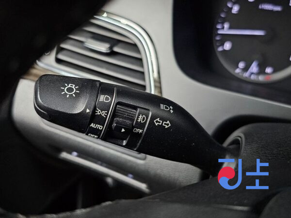 Hyundai Sonata white - KMHE341DBFA037364 - Image 14
