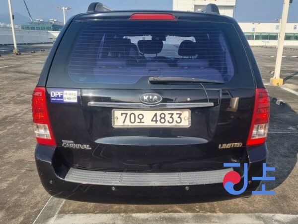 Kia Carnival black - KNHMB76438S230295 - Image 4