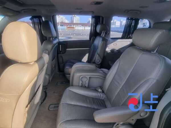Kia Carnival black - KNHMB76438S230295 - Image 15