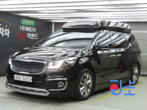 Kia Carnival black - KNAME811BJS352469