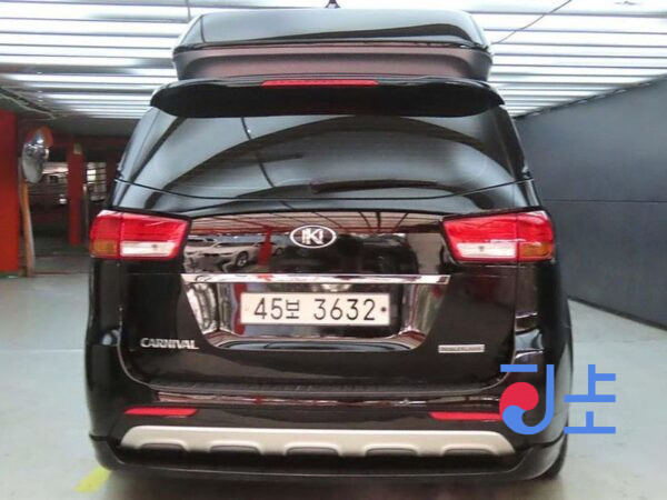 Kia Carnival black - KNAME811BJS352469 - Image 3