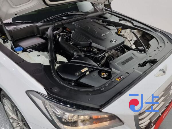 Hyundai Genesis white - KMHGM4DBGU152605 - Image 6